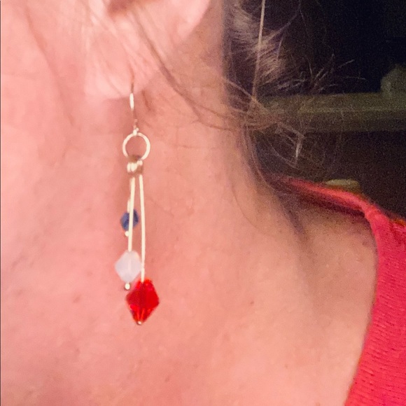 Red, white & blue earrings just in time for July 4 - Picture 5 of 9